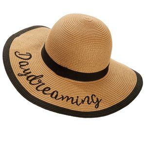 Time and Tru Women's Daydreaming Floppy Hat for the Beach or Summer Tan & Black